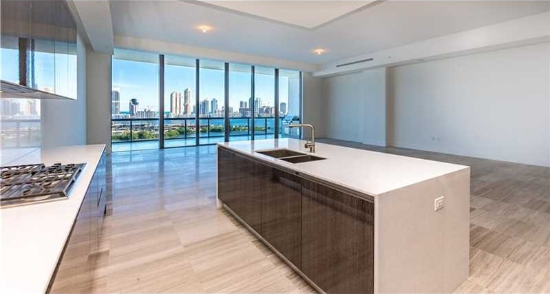 The Kawas Team Highlights the Echo Penthouse