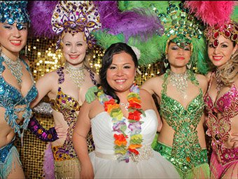 professional photobooth attendant web'