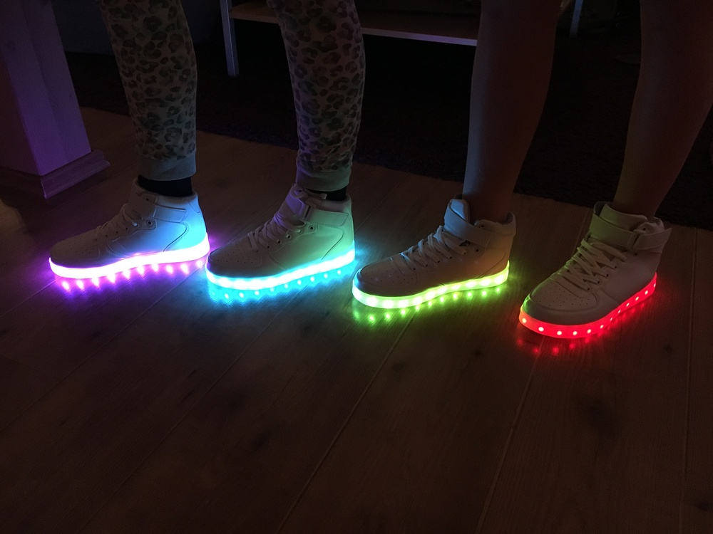 light up shoes