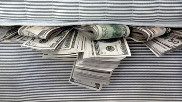 Sleep Junkie Compares Top Memory Foam Mattress Brands 2016