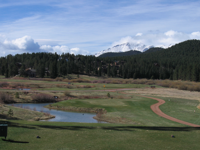 Shining Mountain Golf Course