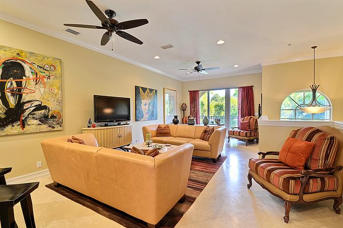 846 NE 22ND DRIVE LIVING