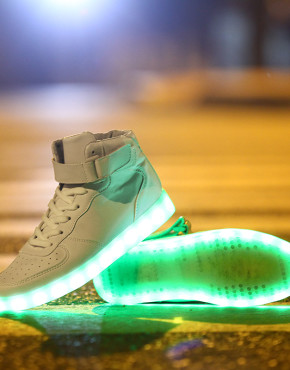 shoes with lights