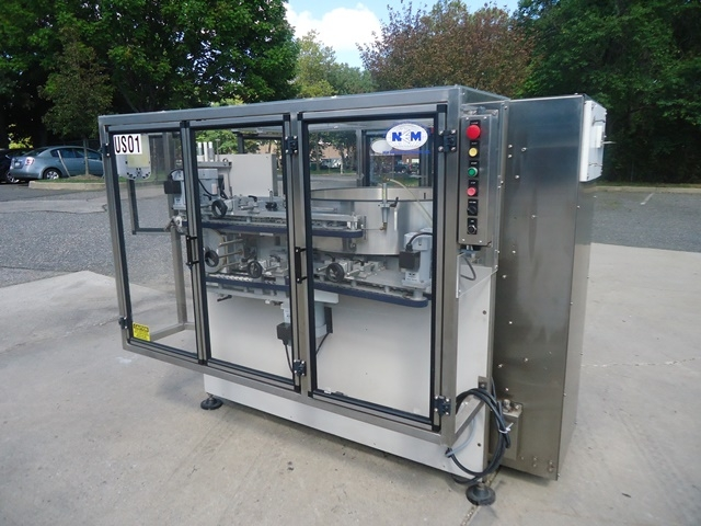 New England Machine Plastic Bottle Unscrambler