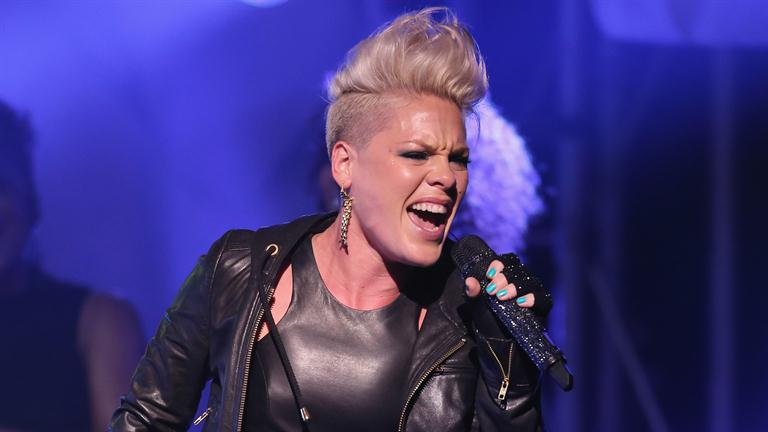 Pink Tickets Summerfest Marcus Amphitheater Milwaukee'