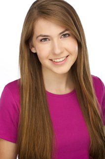 Katelyn-darrow headshot2015.jpg