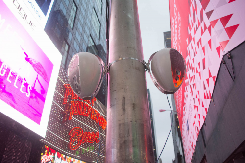 Deva Makes Times Square Debut at New Year&rsquo;s Eve Fe'