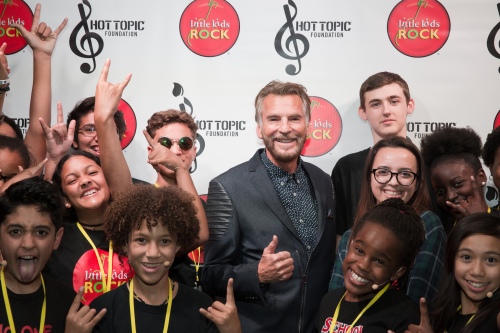 Kenny Loggins with Little Kids Rock Students'