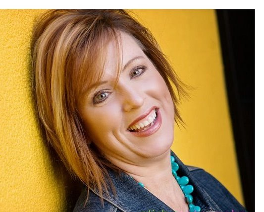 Swanson Speaks, Inc. Logo