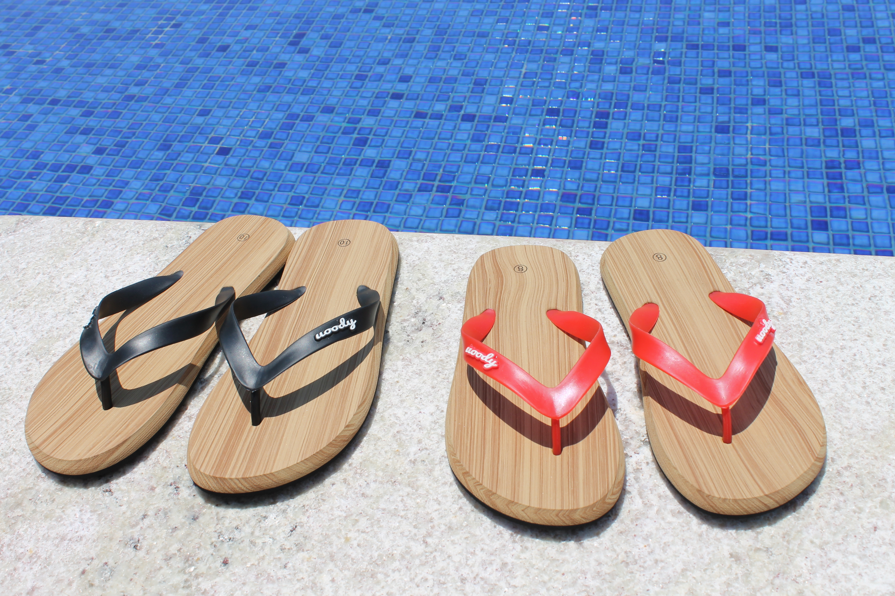 Uoody - really new eye-catching flip flops by Great Object.