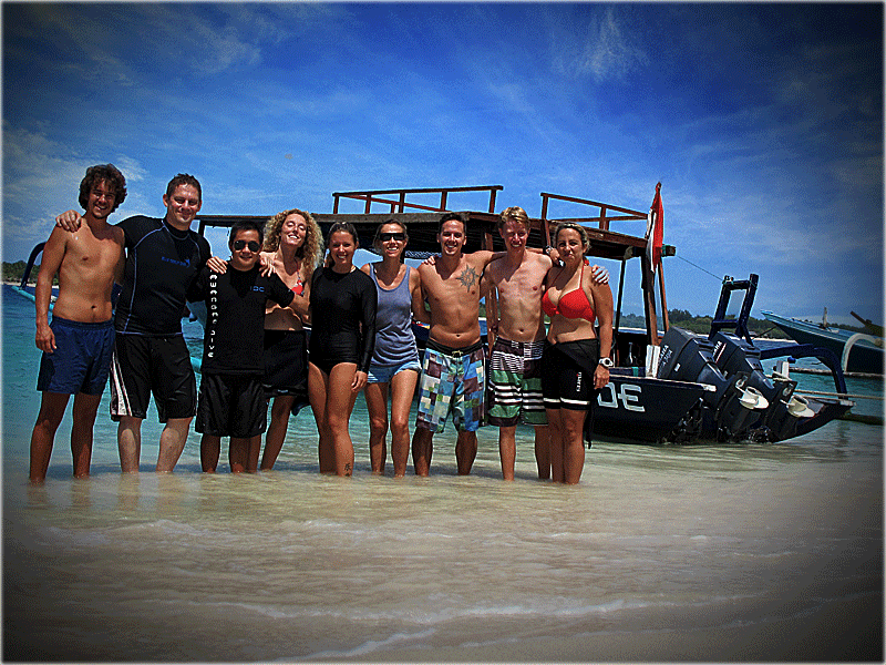 The PADI Elite 300 Award Goes to Multi Award Winning Triple