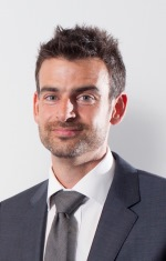 Optegra Surgeon Dan Lindfield