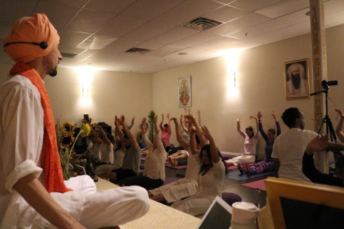 RYK Yoga and Meditation Center - full moon meditation'