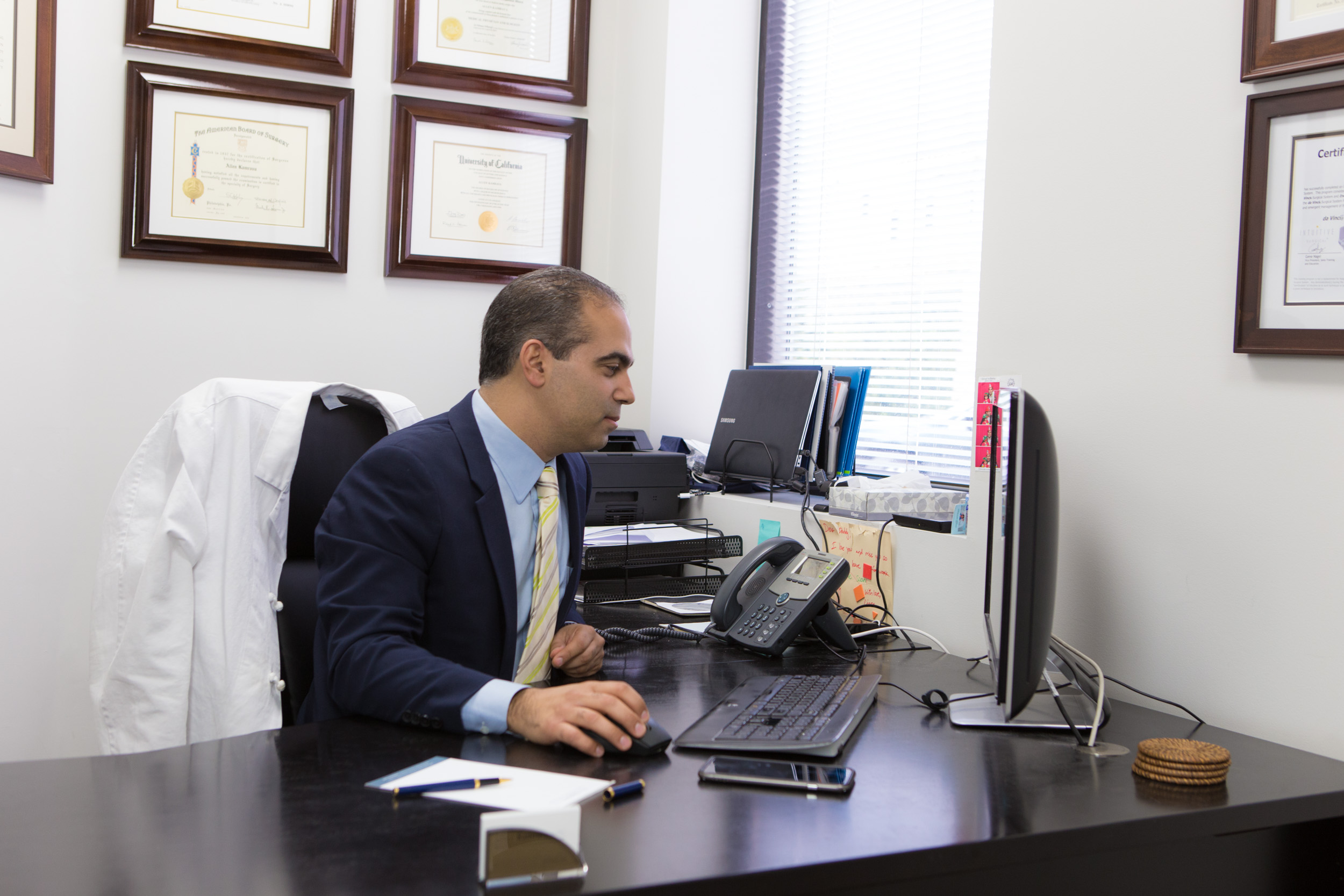 Hemorrhoid specialist Los Angeles'