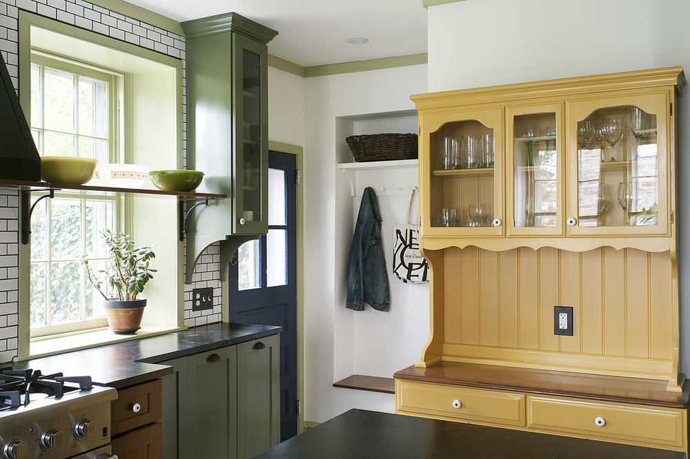 Mount Airy Kitchen Hutch