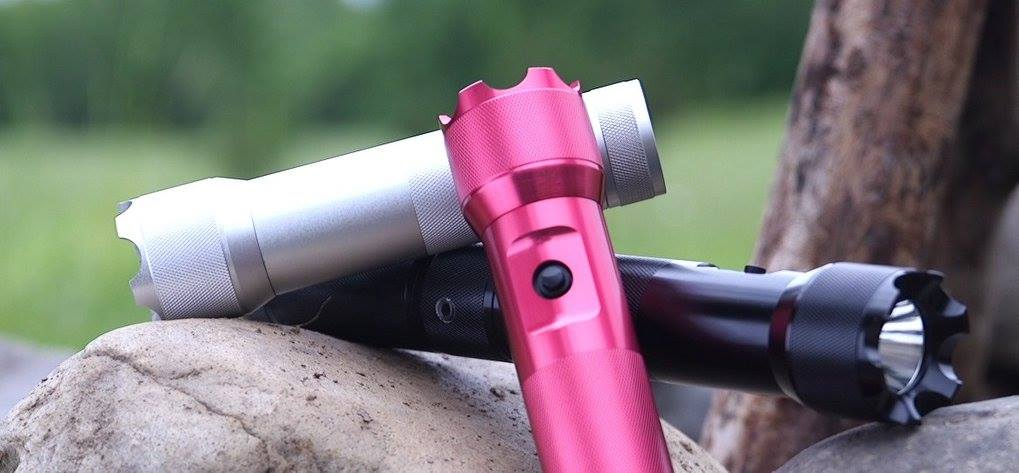 PYYROS: the ultimate emergency tool and flashlight