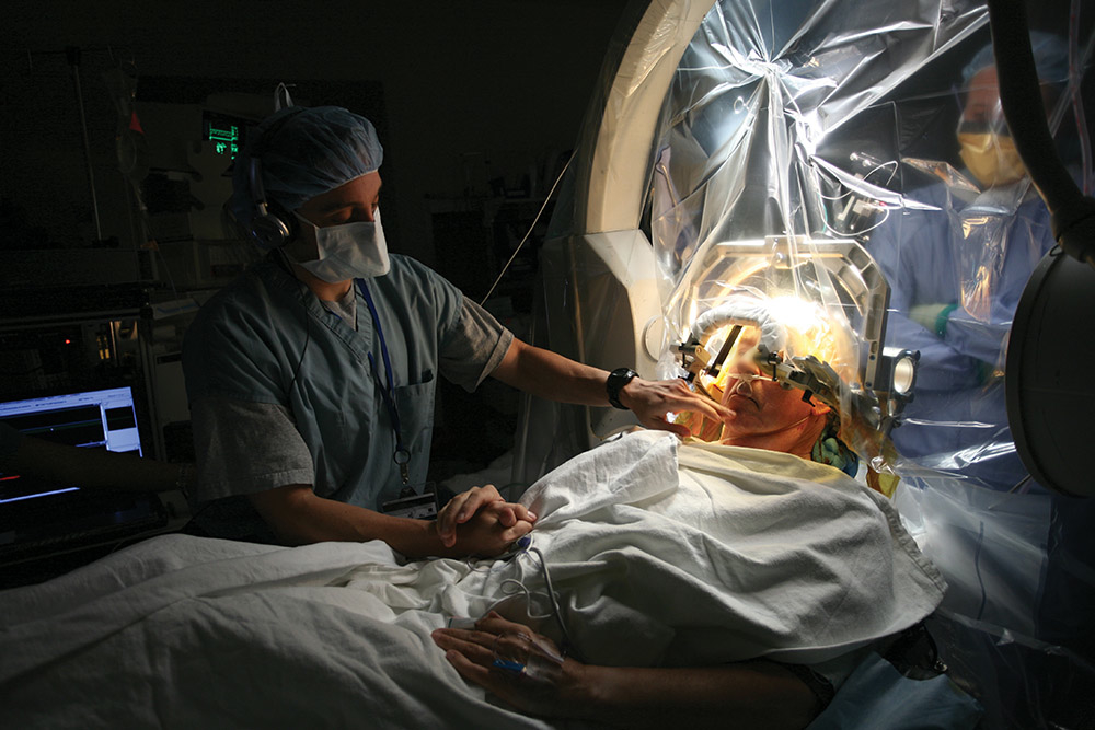 North America Deep Brain Stimulation Devices Market Growth'