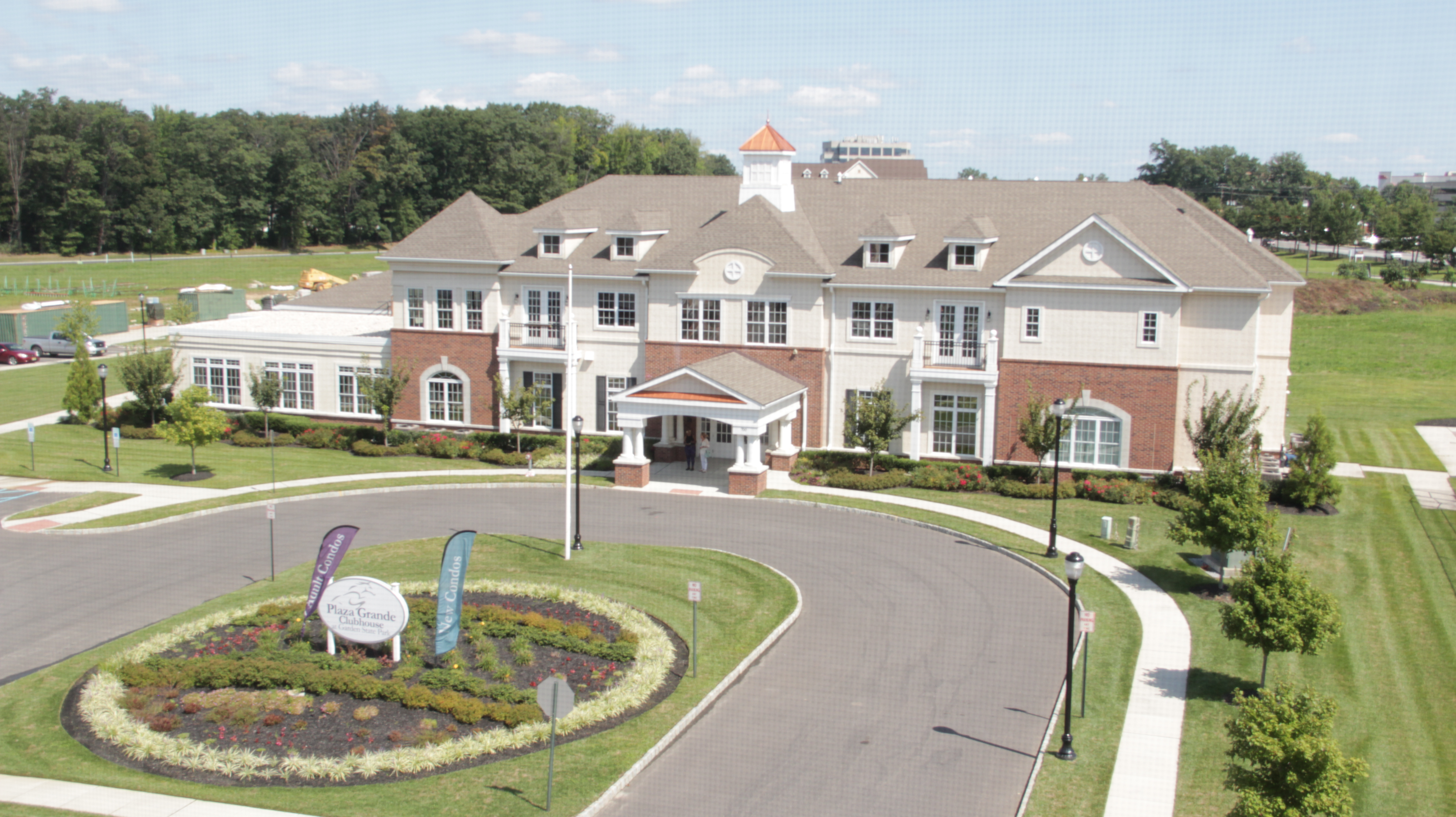 Clubhouse at Plaza Grande Cherry Hill'