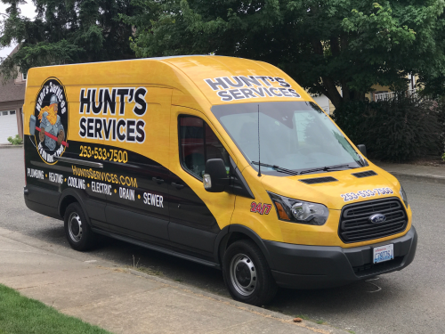 Hunt's Services Truck'