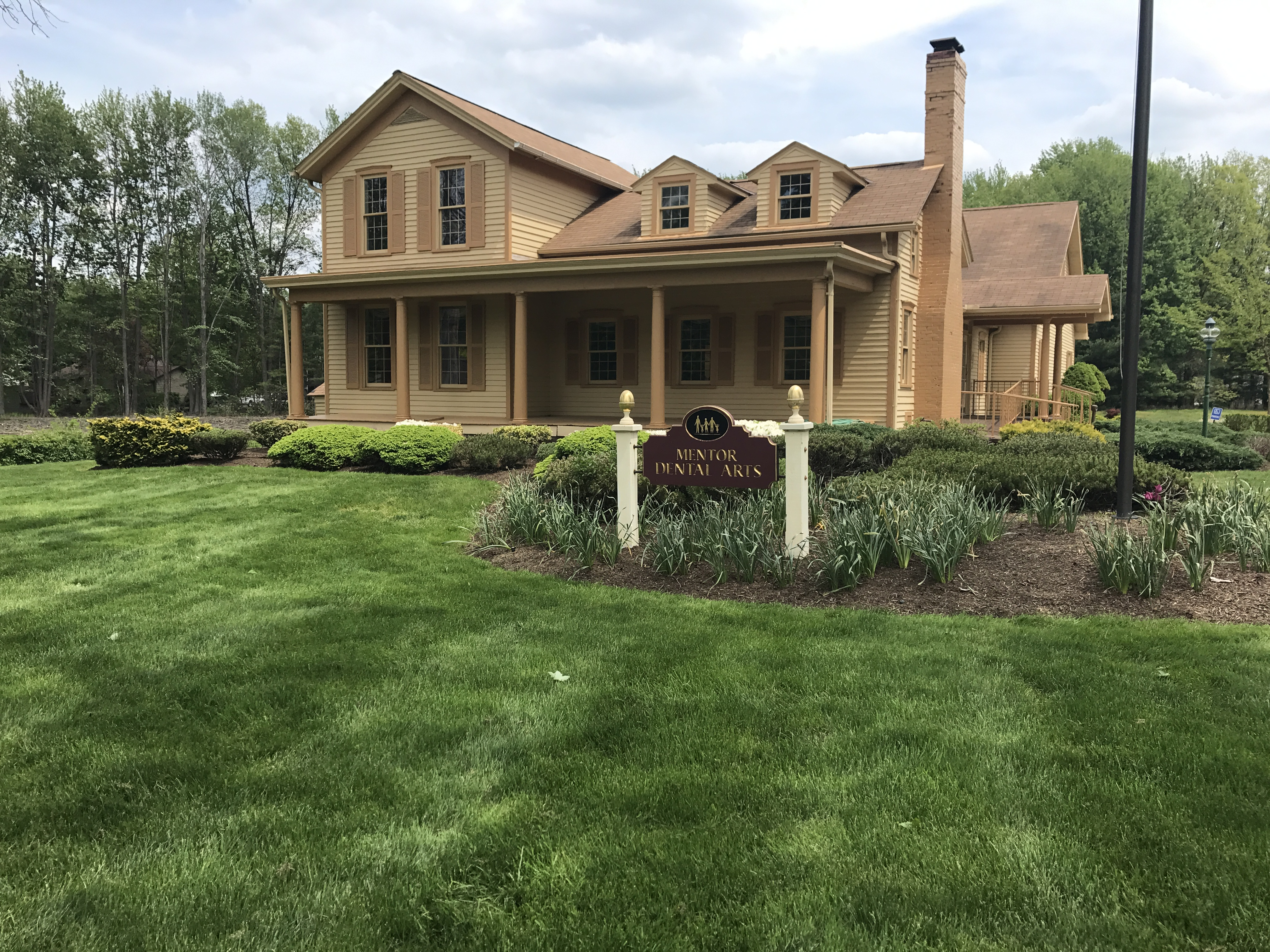 Mentor Dental Arts Office