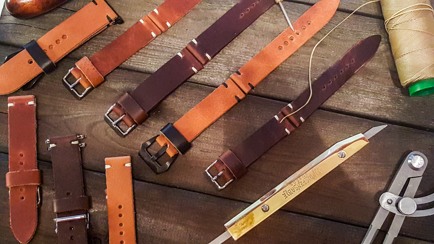 Finwatchstraps_1.jpg'