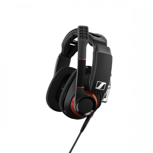 EXPERIENCE HIGH-FIDELITY GAMING AUDIO WITH THE GSP 500'