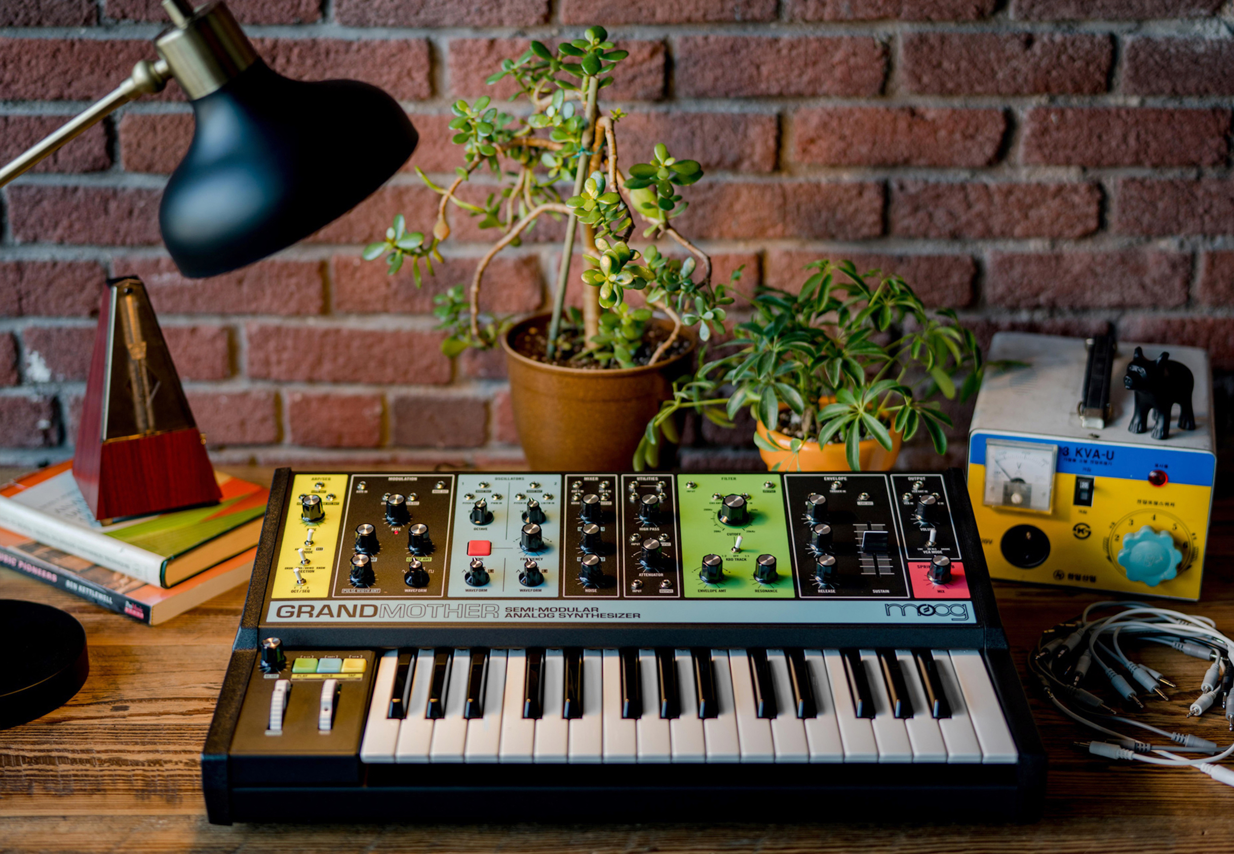 GRANDMOTHER:  MOOG MUSIC DEBUTS NEW SYNTHESIZER AT MOOGFEST