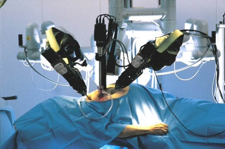 Surgical Robotics : Moving Towards Brighter Future in Health'