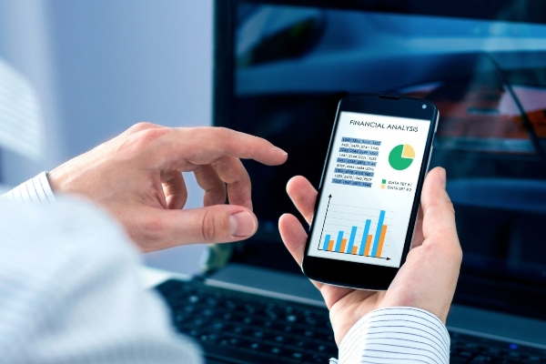 Global Real Estate Software & Apps Market