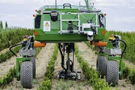 Agricultural Robots Market