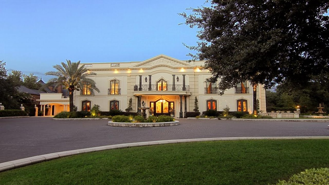 River Oaks Real Estate'