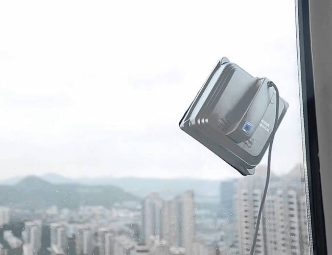 Window Cleaning Robot