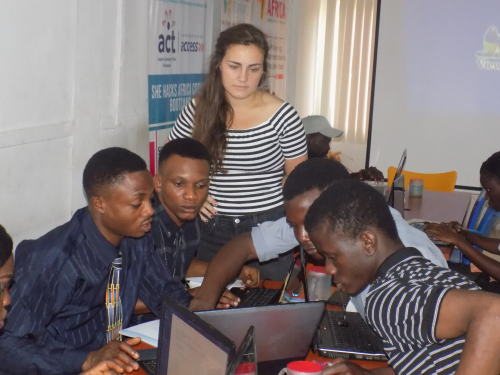 She hacks Africa bootcamp'