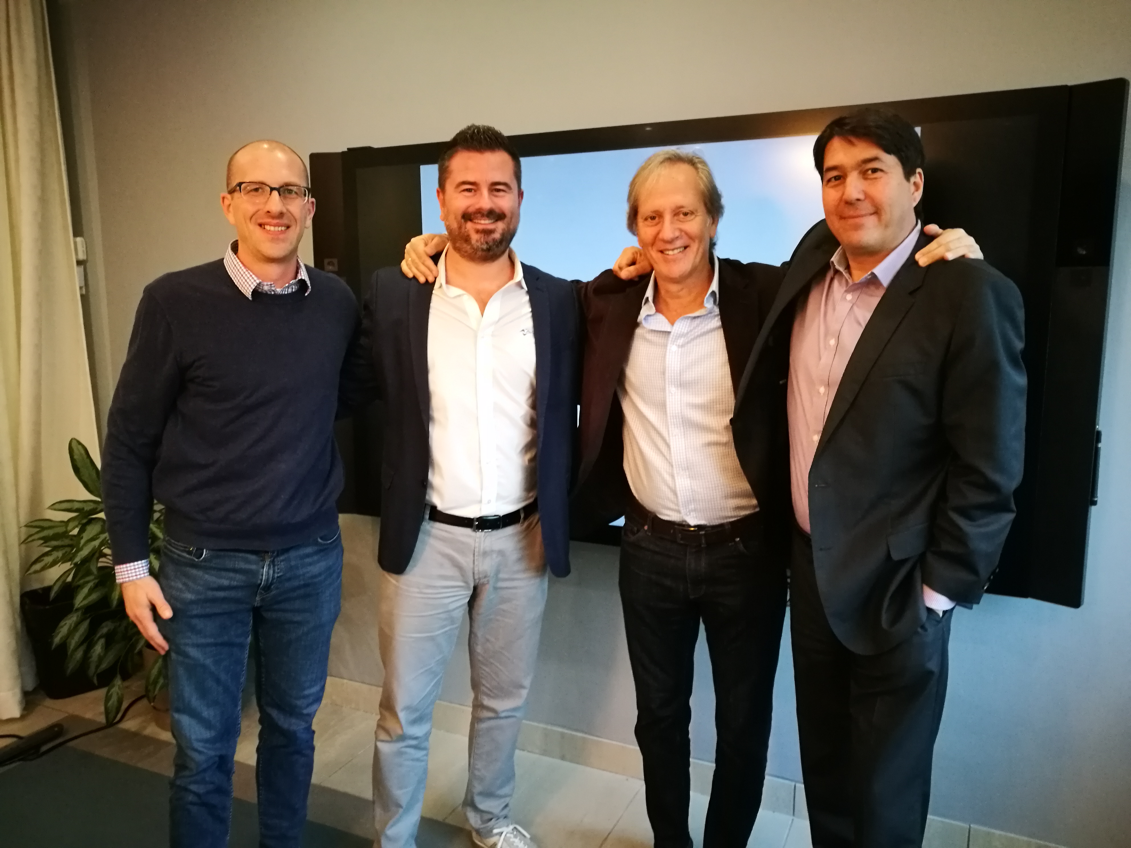 Powersoft distribution agreement