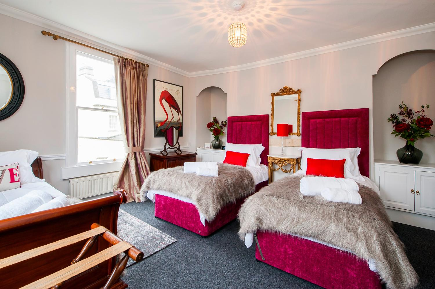 The Govenor's - Hiplets