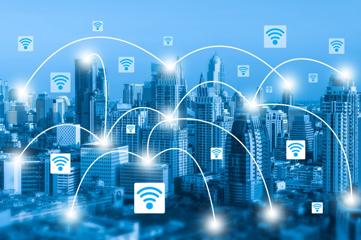 Smart City Communication Networks