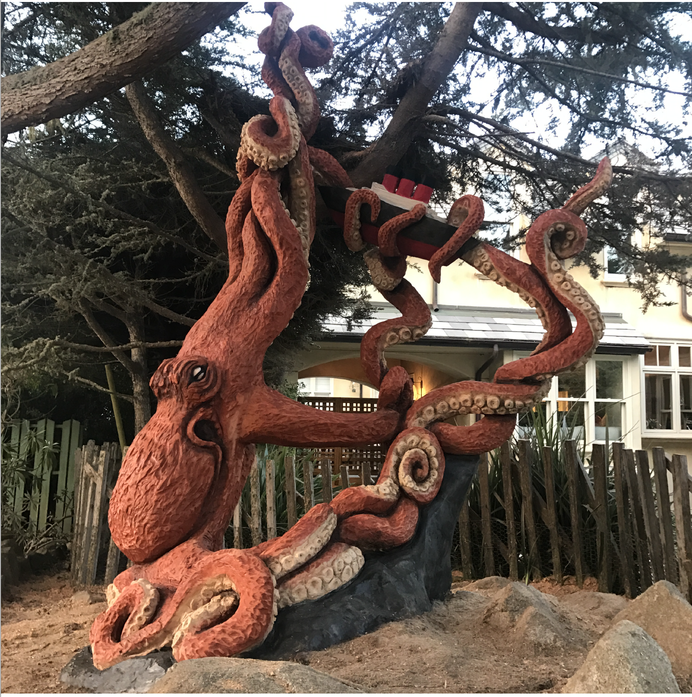 Work by International Chainsaw Sculptor Griffon Ramsey'