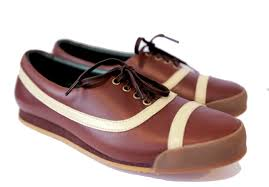 Women's Loafers Market