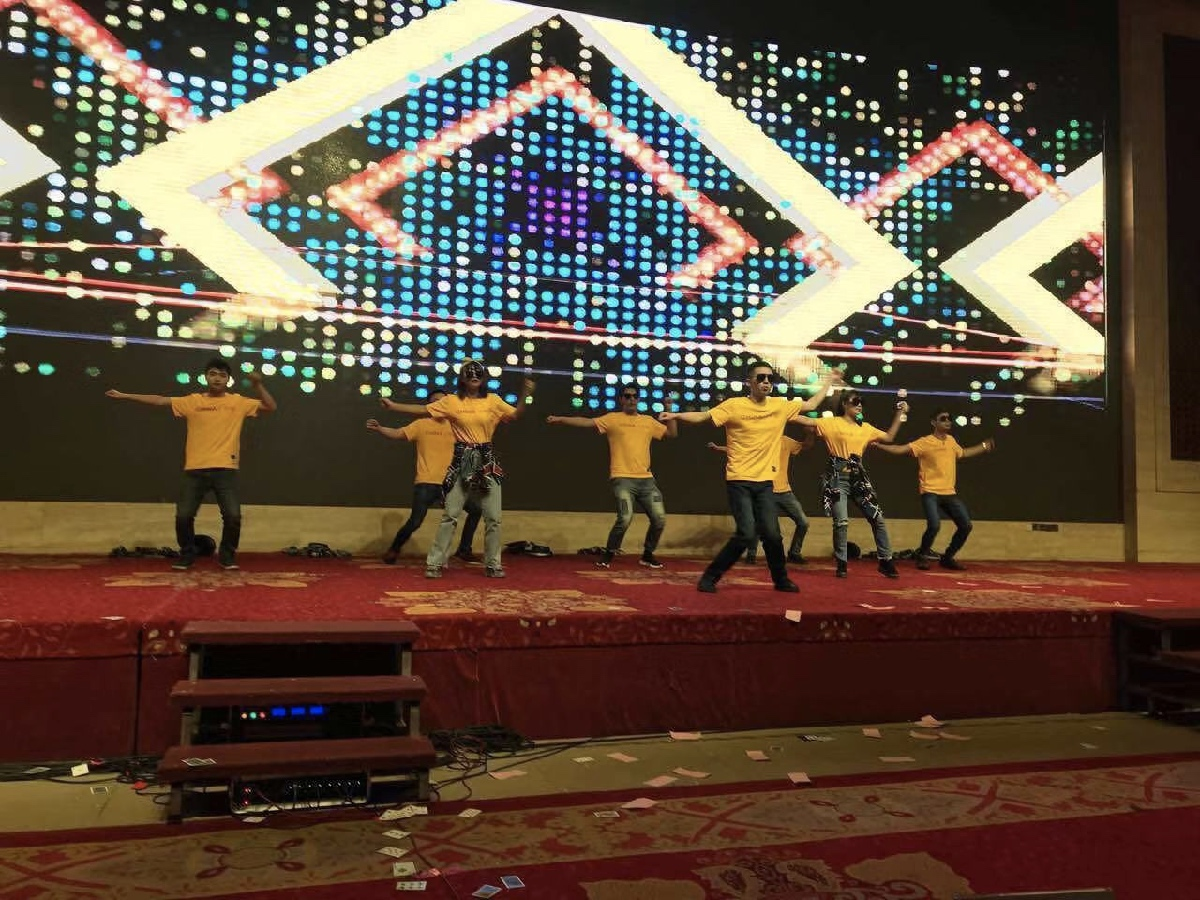 Why LED Stage Backdrop Screen More Popular All Over The Worl'