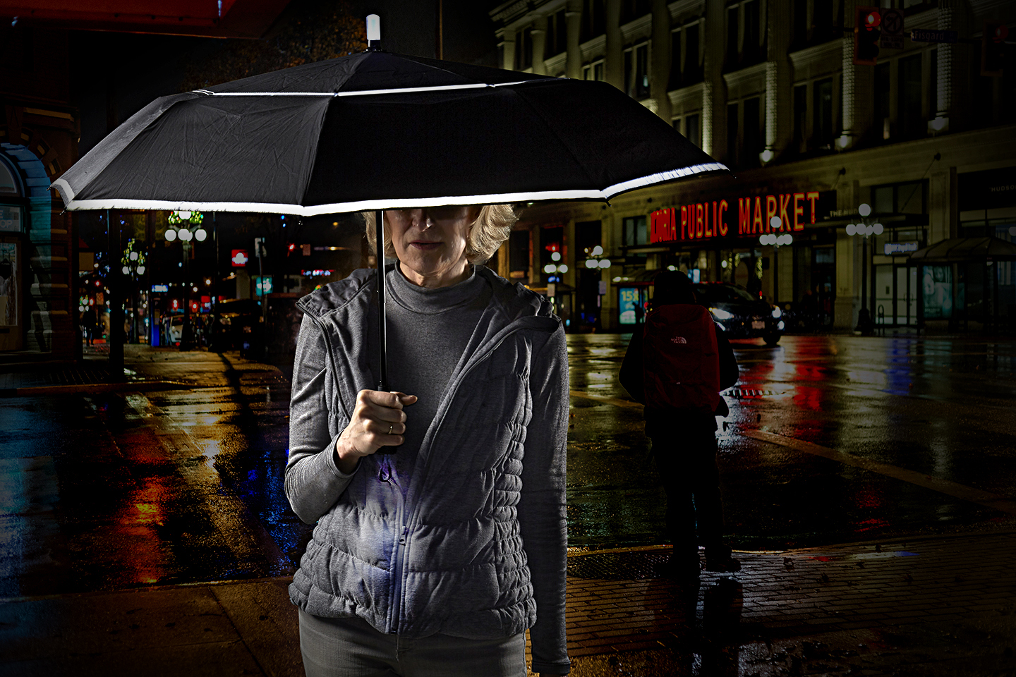 UMBRELLA INVENTION DESIGNED TO SAVE PEDESTRIAN LIVES
