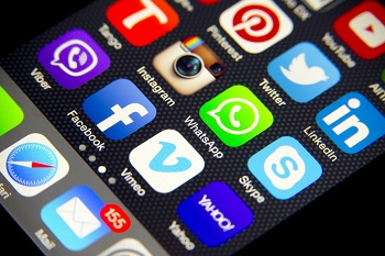 IM Software and Apps Market