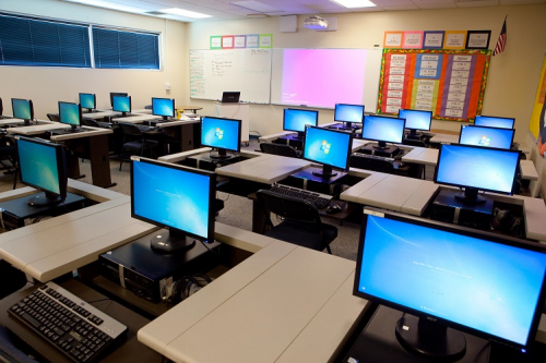 Education Technology And Smart Classroom Market'