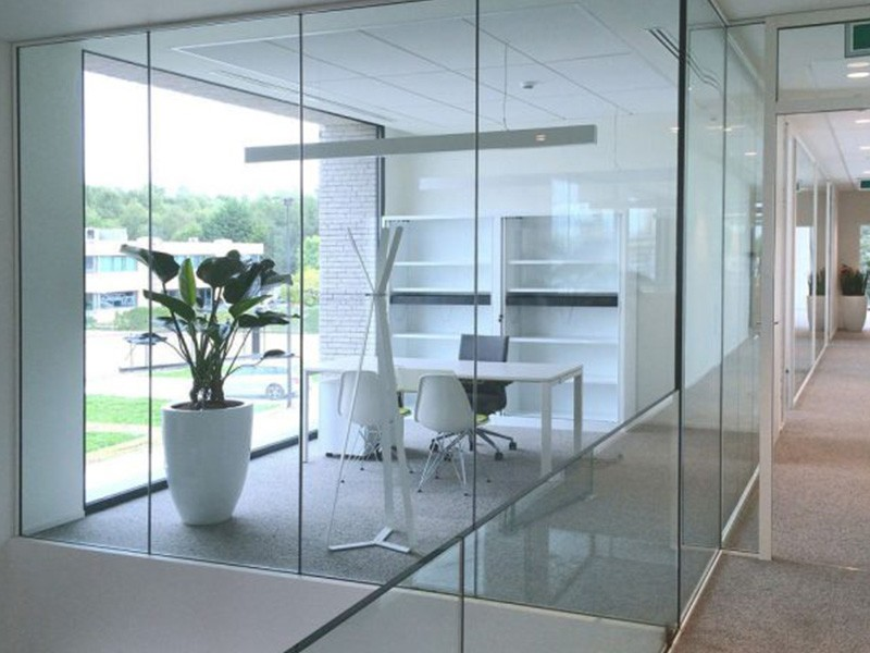 SP glass Solutions