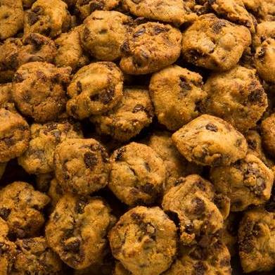Wally Amos Presents his Aunt Della's Cookies
