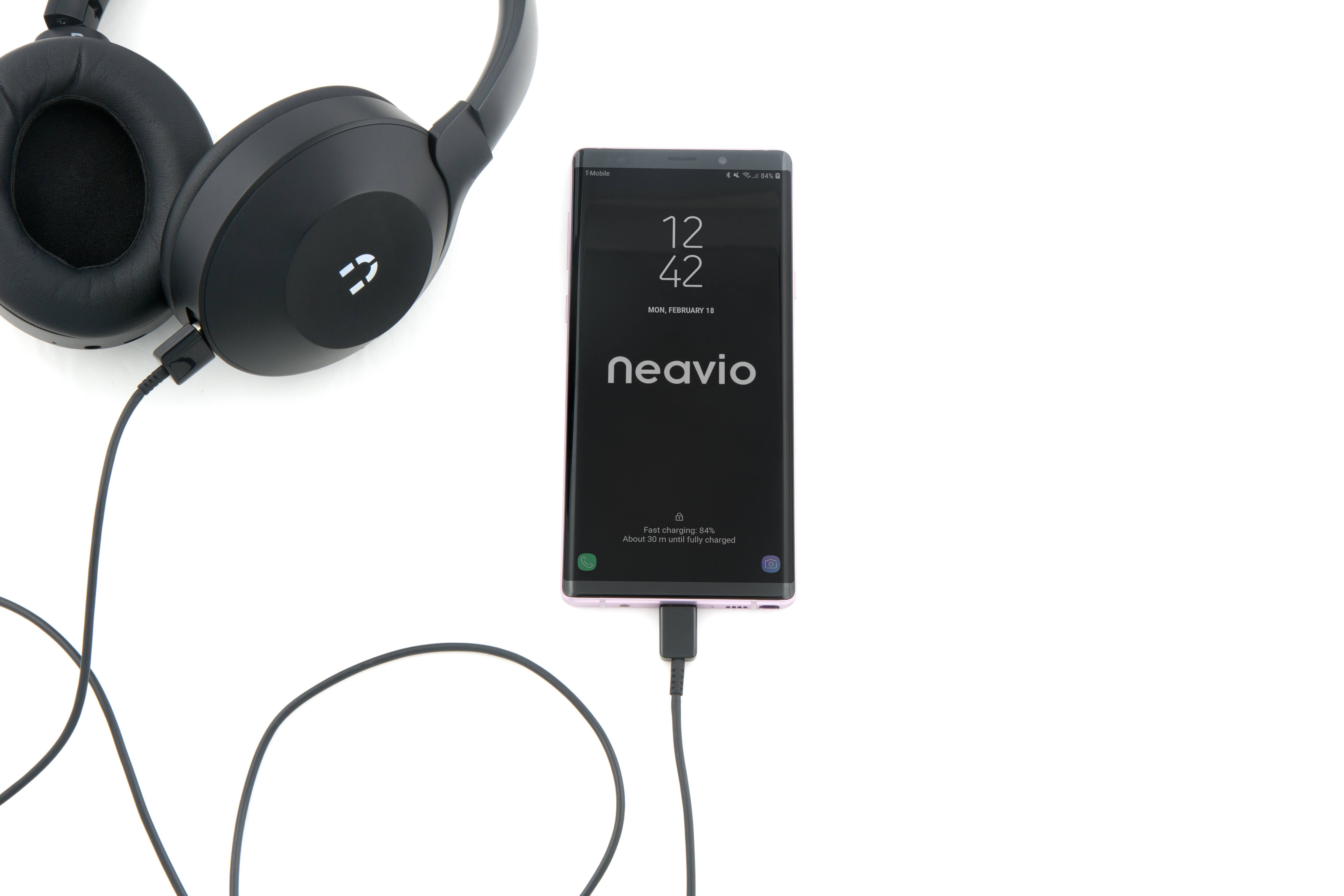 Neavio ANC Headphones 01