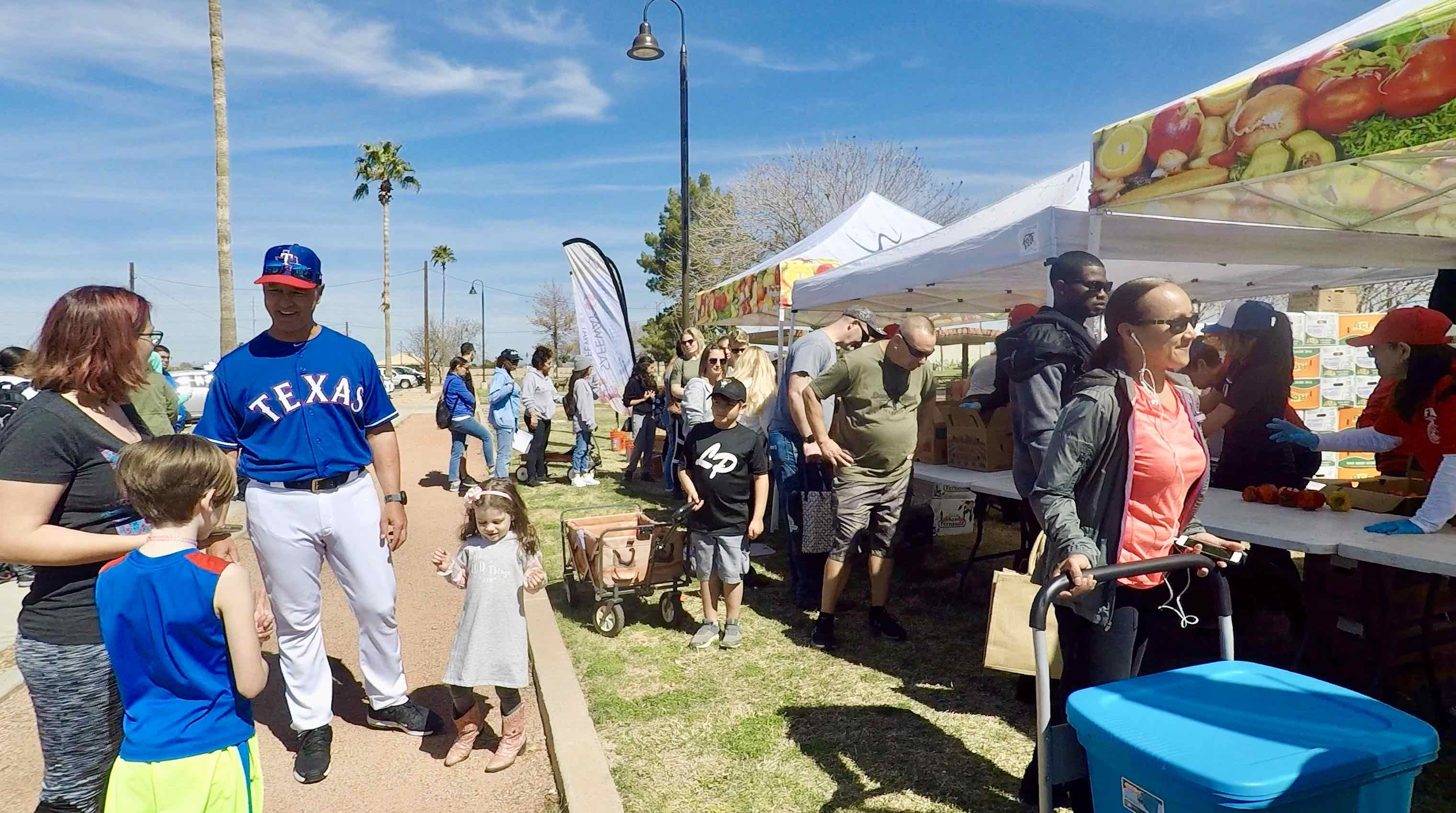Ranger players along with Don Wakamatsu