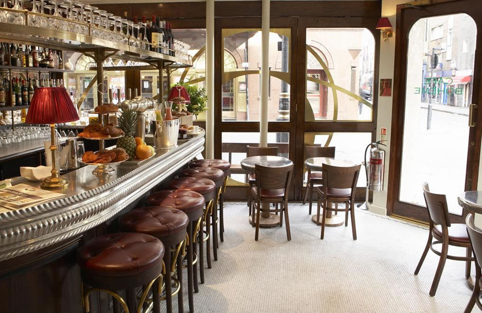 Cafes and Bars Market'