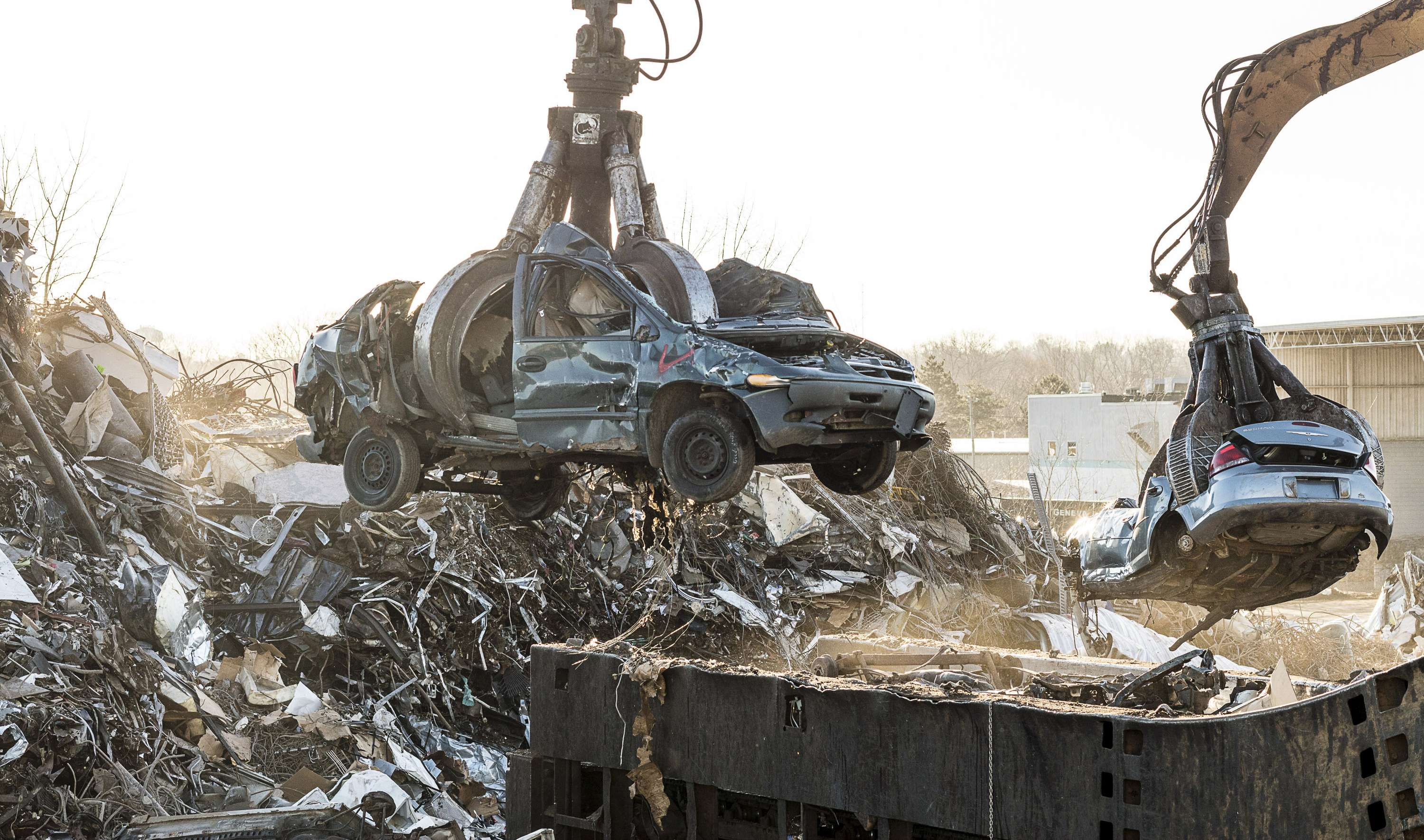 Eco-Friendly Car and Metal recycling process'