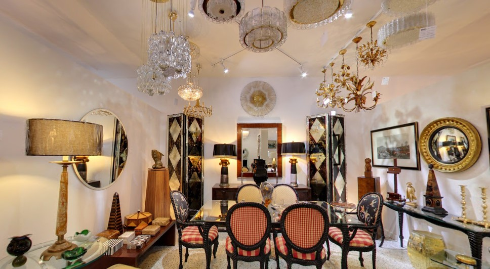 Antique Stores Near Me'