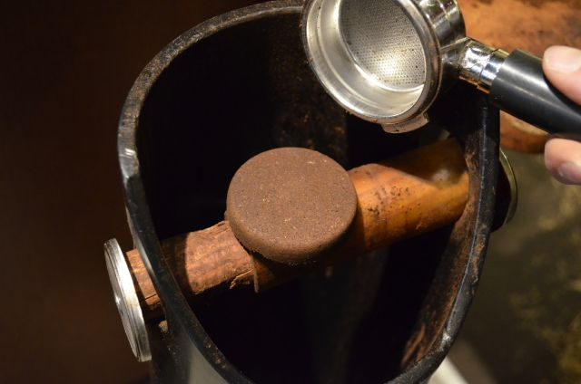 Mushboo recycles ground coffee for urban farming'